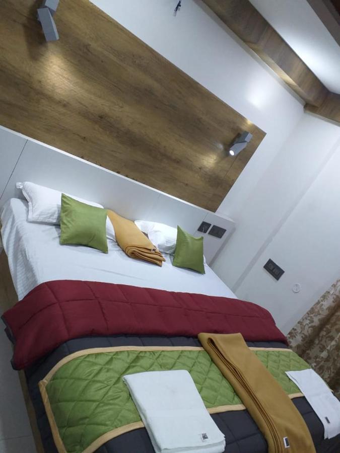 GRAND Meridian Vinnamangalam Bagian luar foto